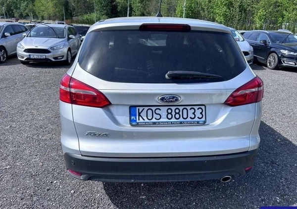 Ford Focus cena 34700 przebieg: 158202, rok produkcji 2018 z Wieliczka małe 742